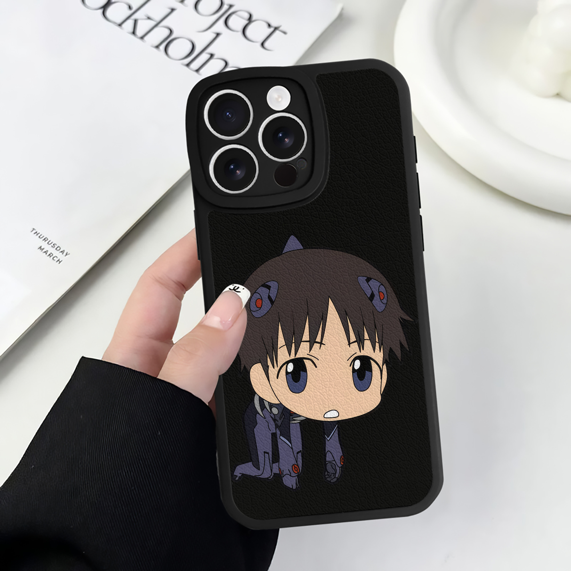 （画像用） EVA 新世紀エヴァンゲリオン 【iPhone 16シリーズ対応】シリコンスマホケース（レザー調） 材質：シリコン